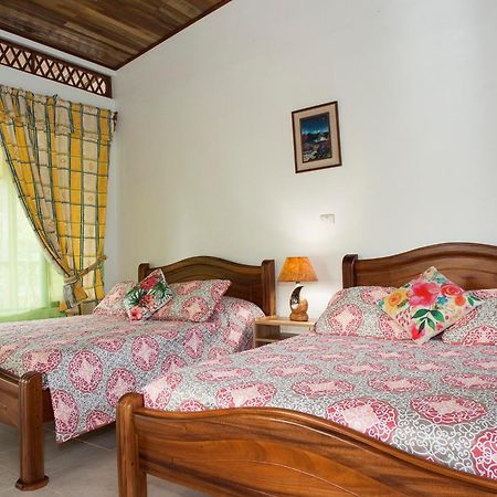 Hotel Sunshine Caribe Puerto Viejo de Talamanca Dış mekan fotoğraf